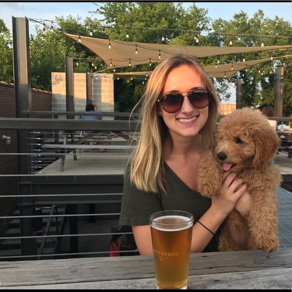 Meet your Posher, Taylor - Picture 1 of 1