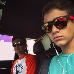 Meet your Posher, Grant