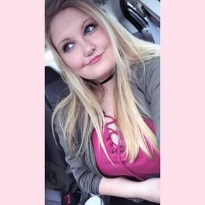 Meet your Posher, Katelyn