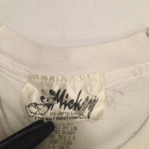 ‼️SOLD‼️ VTG Mickey Donald Minney T Shirt Disney - Picture 5 of 8