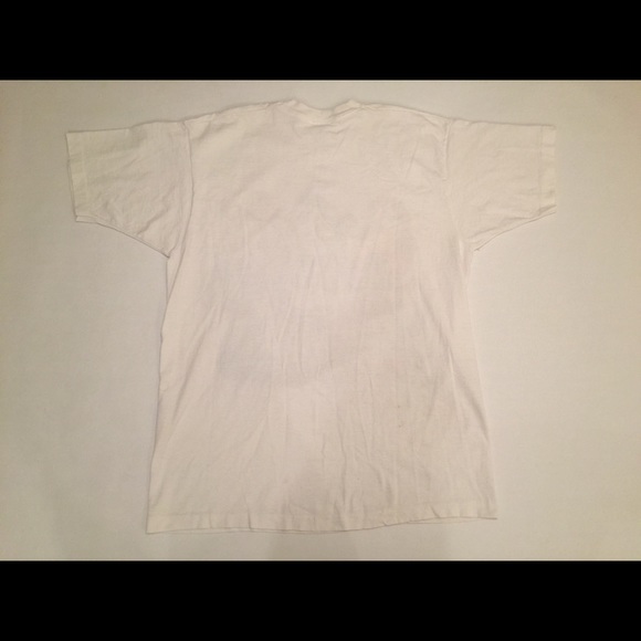 ‼️SOLD‼️ VTG Mickey Donald Minney T Shirt Disney - Picture 6 of 8