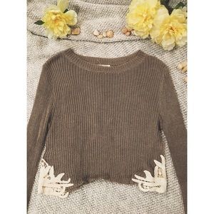 Super cute crop sweater!