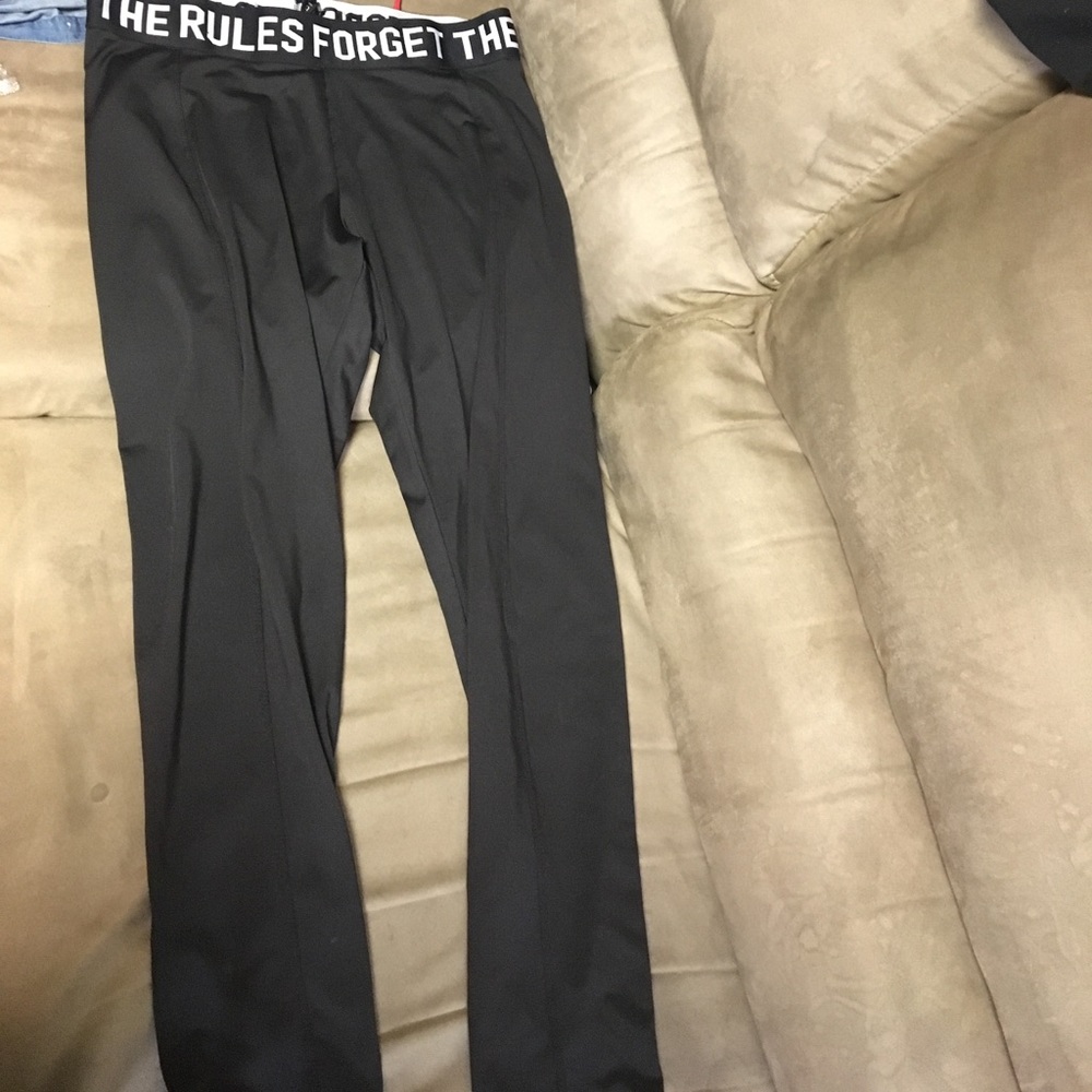 Black leggings