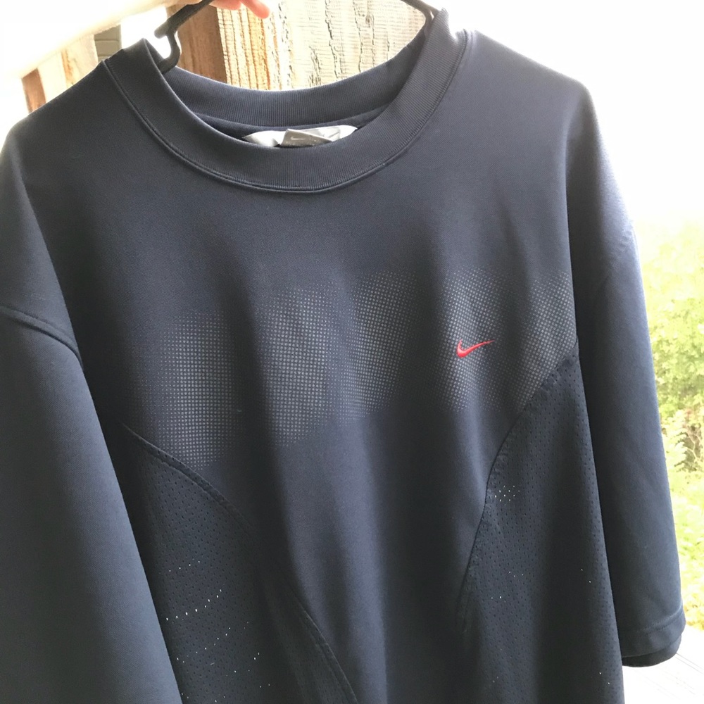 Nike xxl wicking shirt