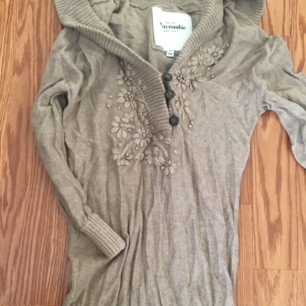 Abercrombie sweater