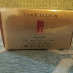 ELIZABETH ARDEN SKIN SMOOTHING LOOSE POWDER