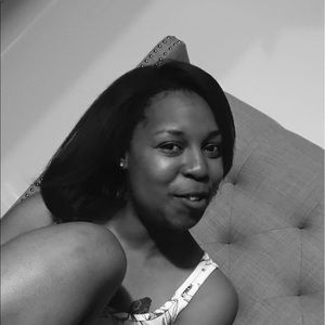 Meet your Posher, Erica