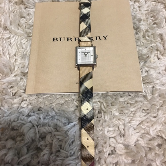 Burberry square watch