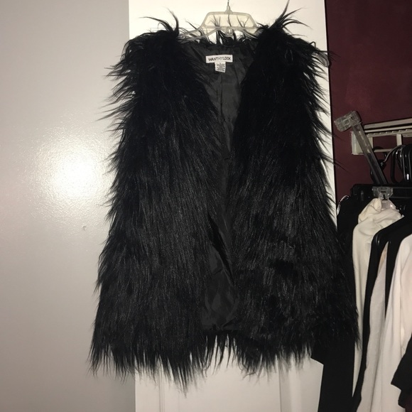 want my look Jackets & Blazers - BLACK FUR VEST