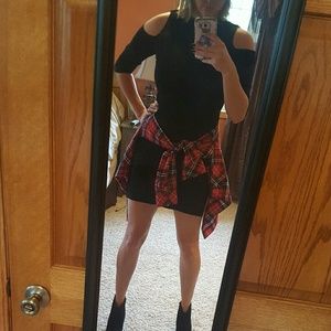 Cold Shoulder Body Con Dress