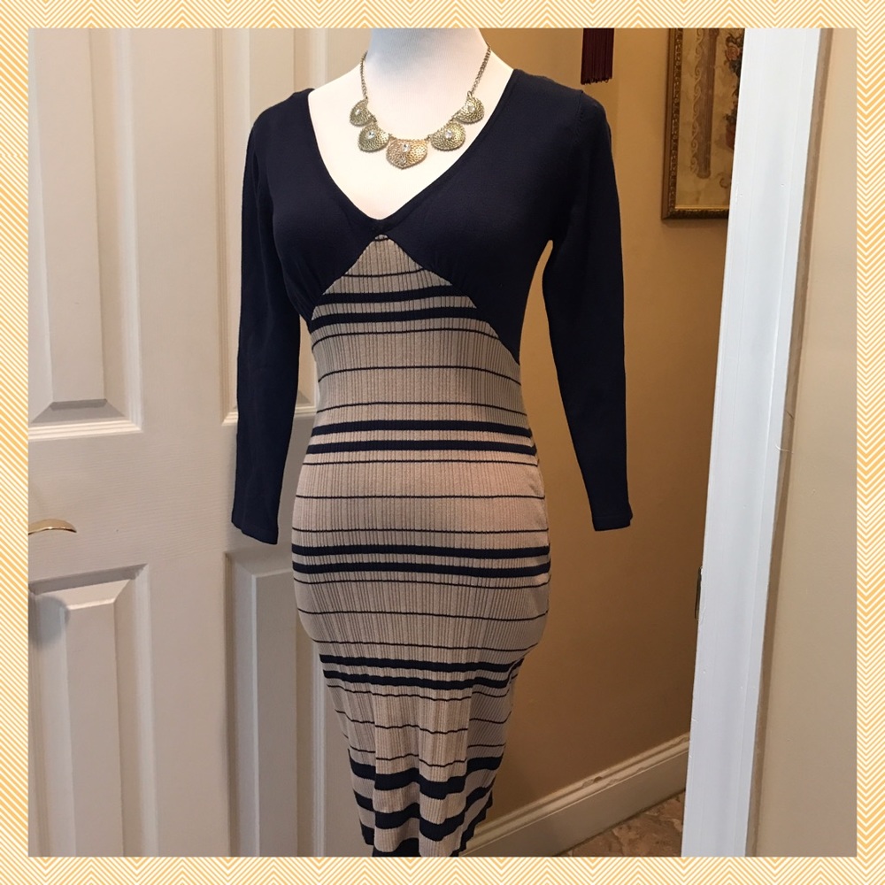 🎀Elegant Navy Striped Dress🎀