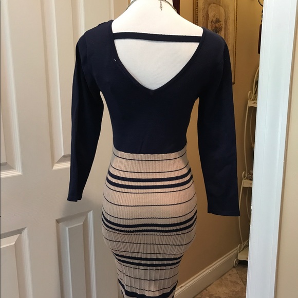 🎀Elegant Navy Striped Dress🎀 - Picture 3 of 4