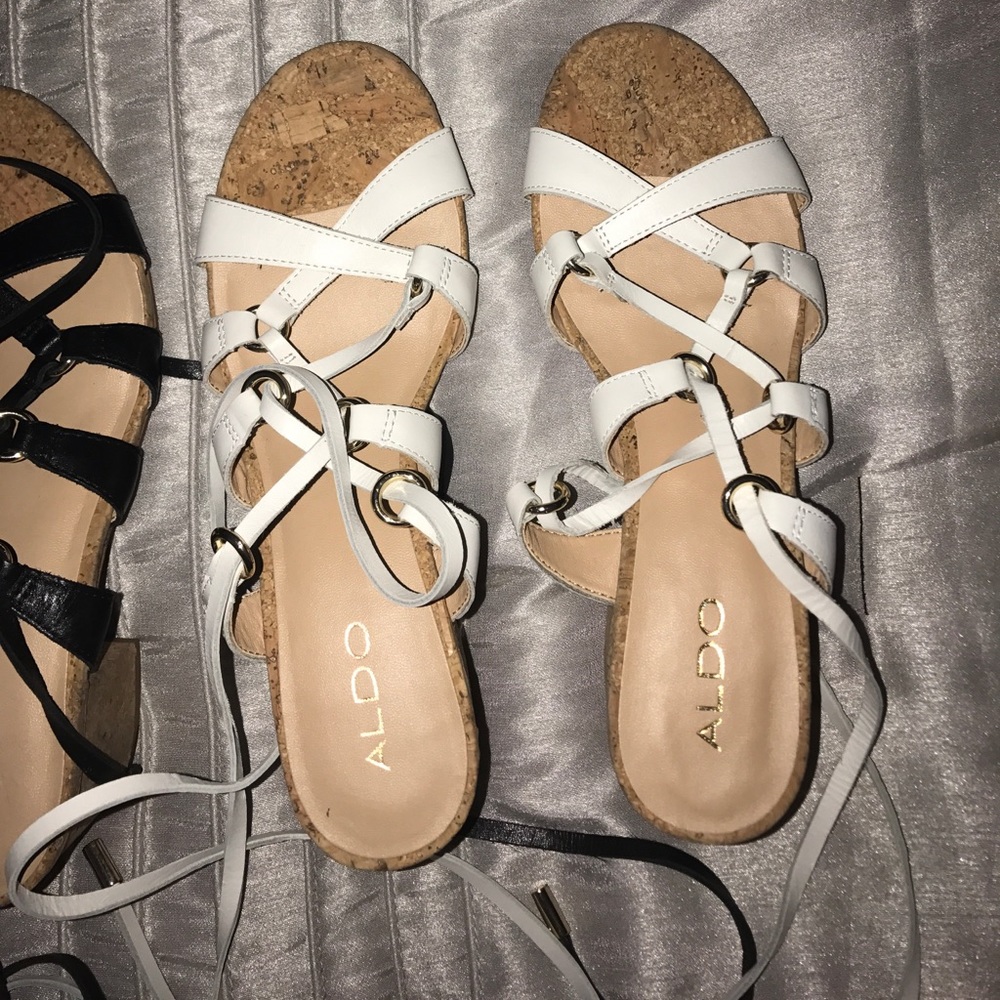 ALDO SANDAL BUNDLE - Picture 3 of 5