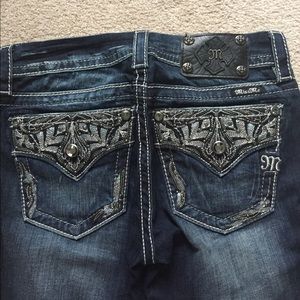 Miss Me signature cropped jeans size 26
