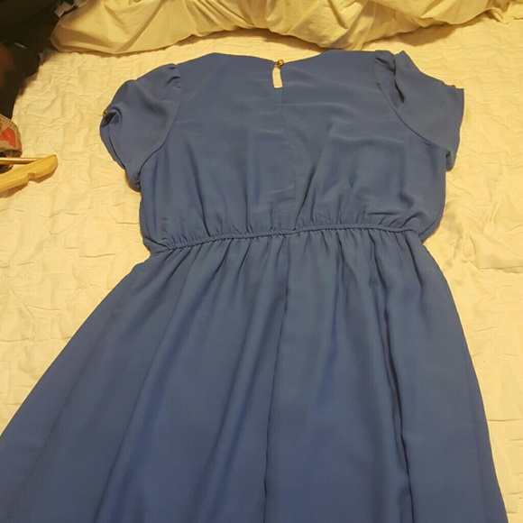 Dress - Picture 4 of 4
