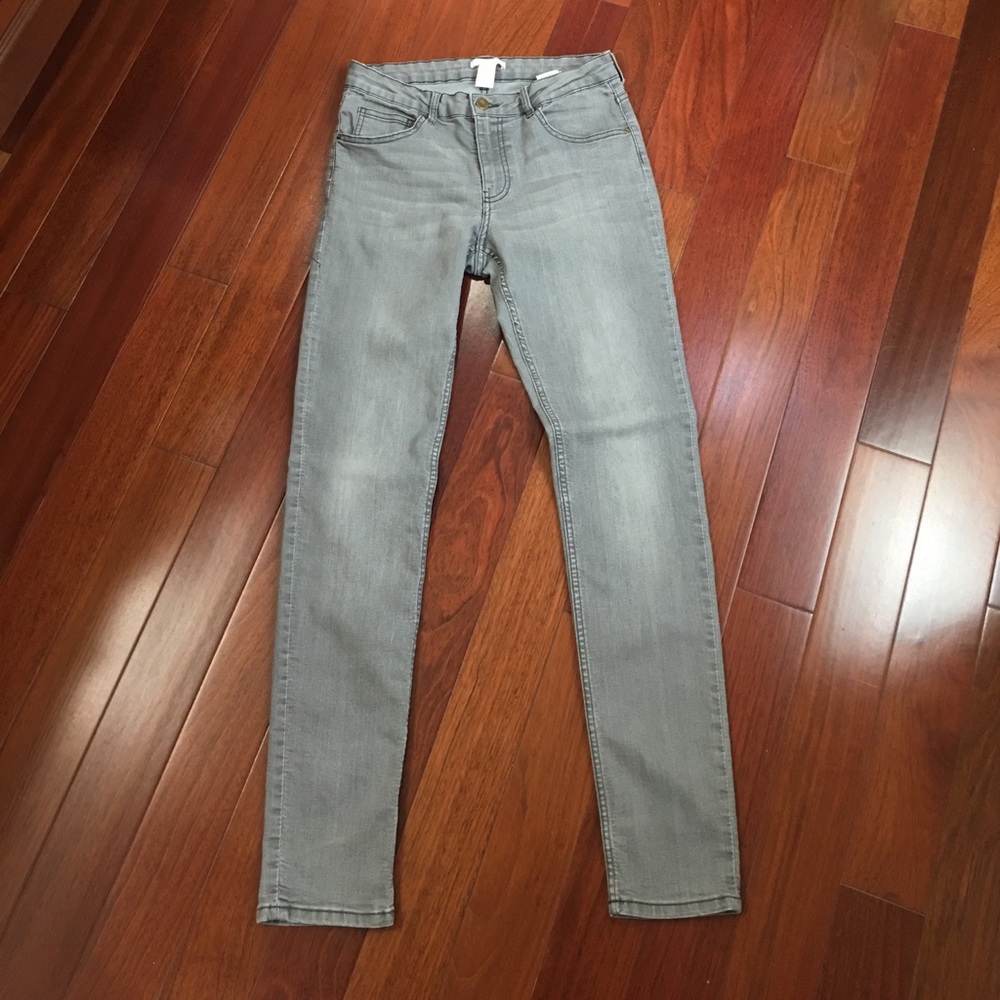 H&M Gray Skinny Jeans