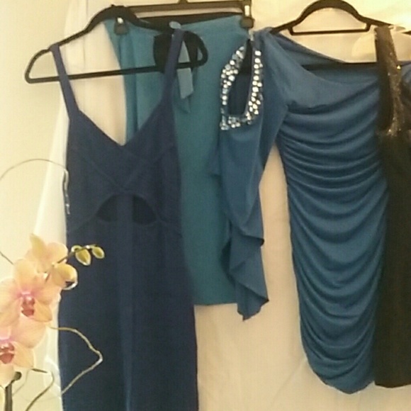 5 DRESSES FOR $25 - Picture 3 of 3