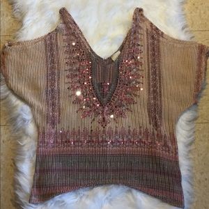 Daytrip Cold Shoulder Top w Sequins