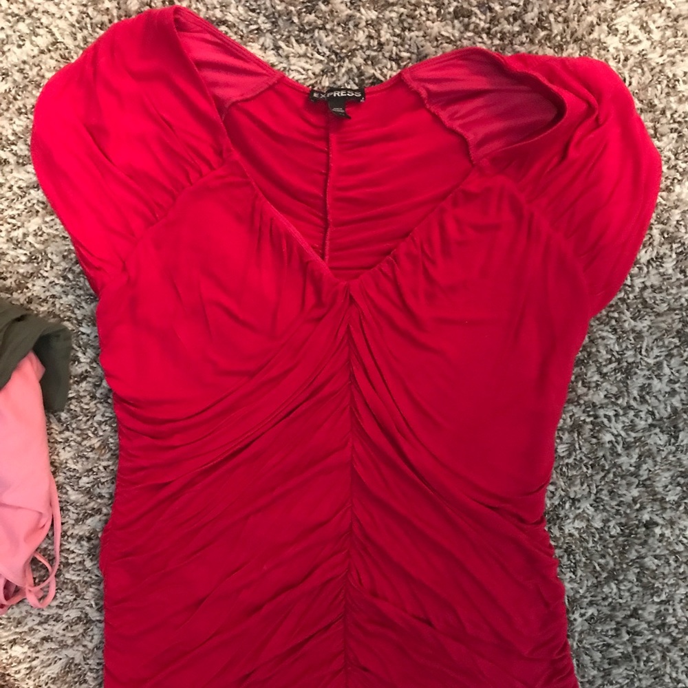 Magenta ruched express top