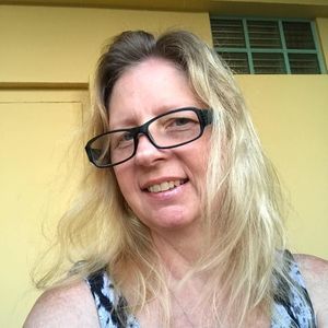 Meet your Posher, Sharon