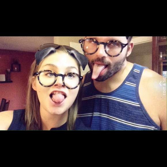 Meet your Posher, Steff - Picture 1 of 1