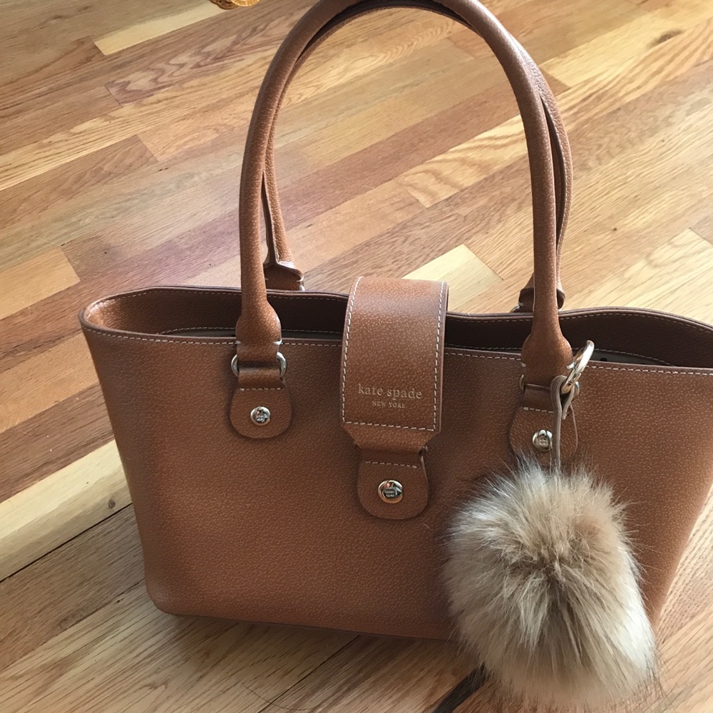Perfect fall kate Spade bag!