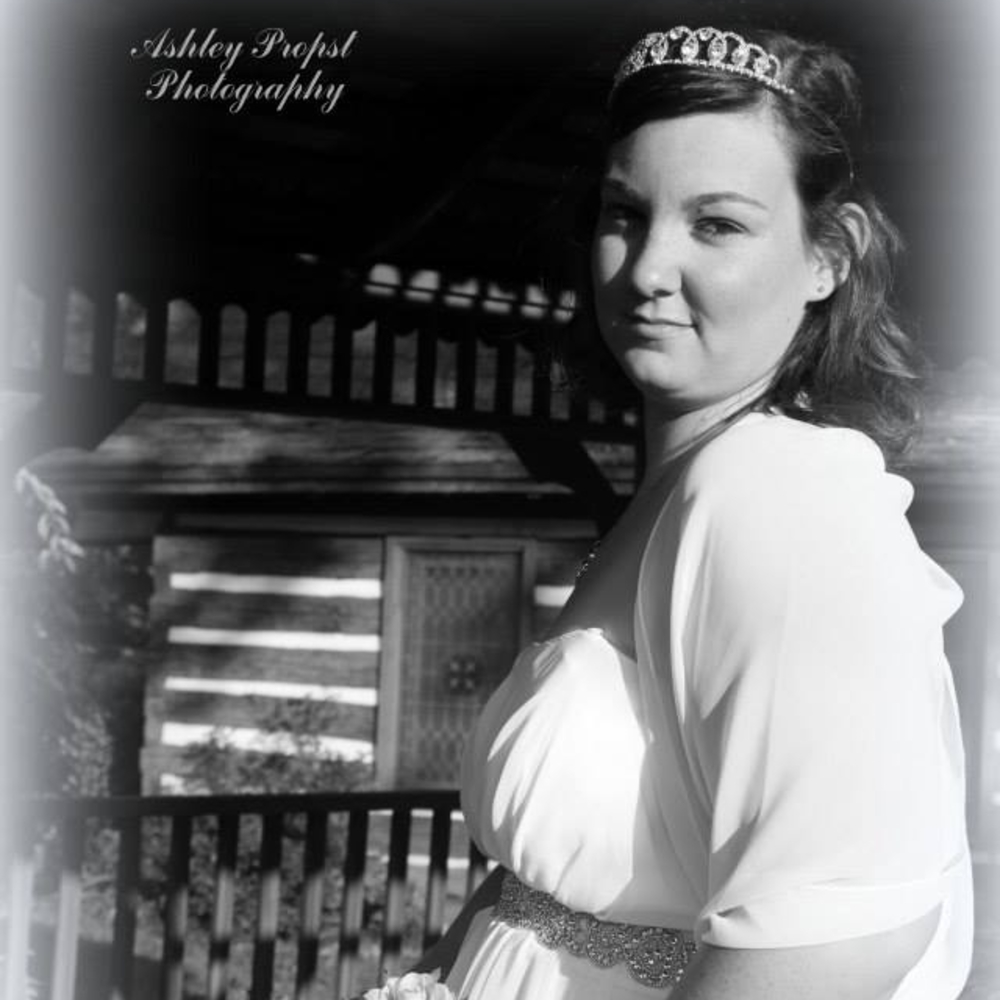 Meet your Posher, Tabi