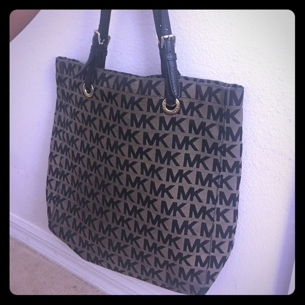 Michael Kors tote bag