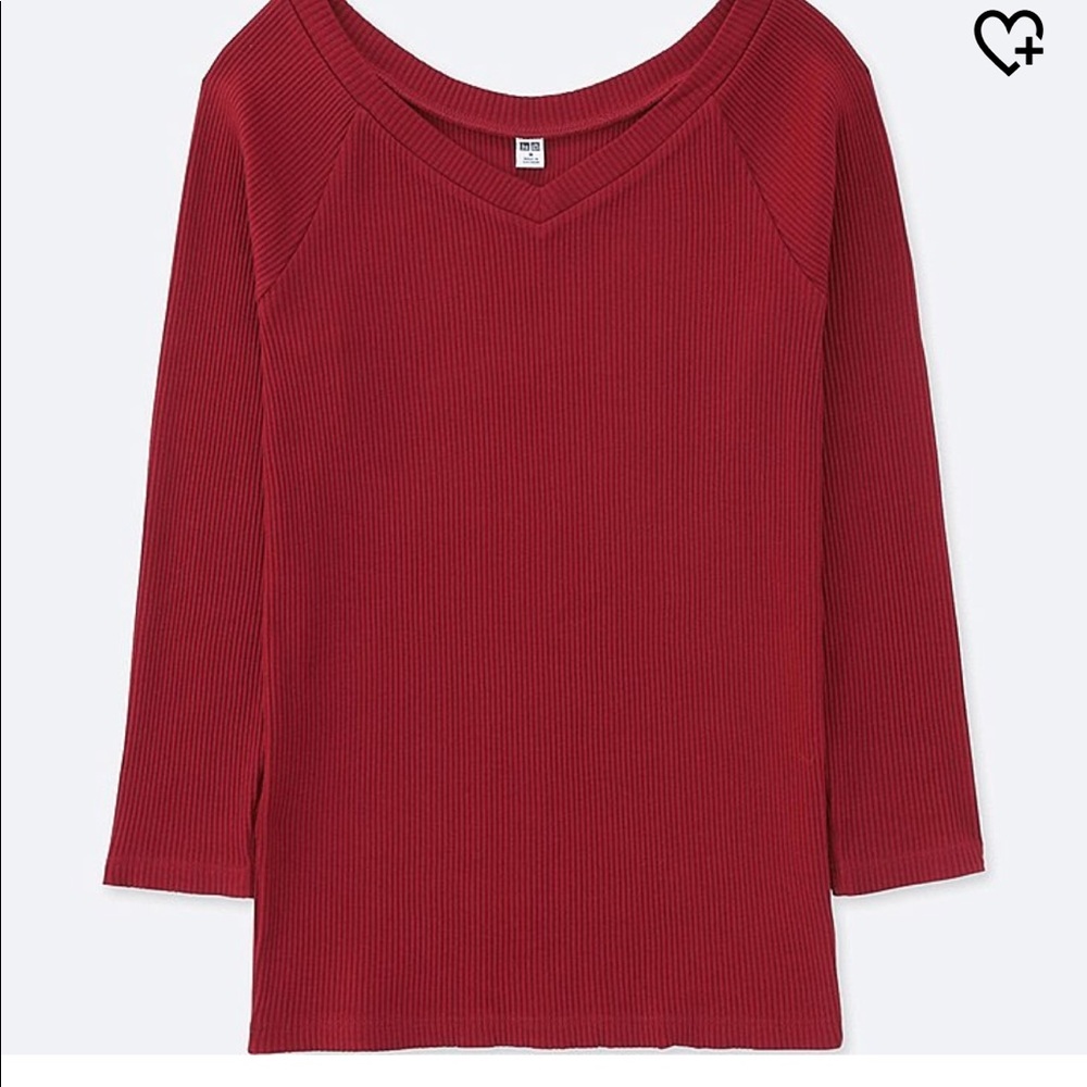 Uniqlo ballet neck 3/4 sleeve shirt in red