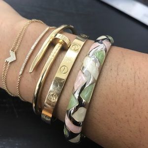 Enamel colored hinge bracelet