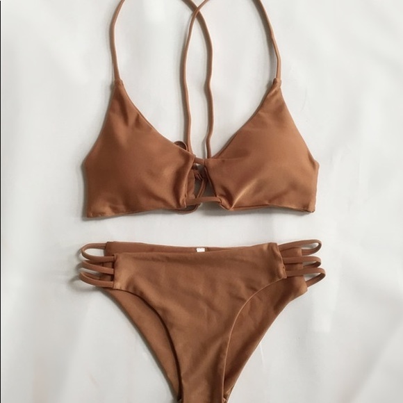 SWIM CLEARANCE! 'Dakota' Bikini Set - Picture 2 of 2