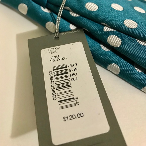 Daniel Cremieux Signature Collection 7 Fold Tie - Picture 3 of 4