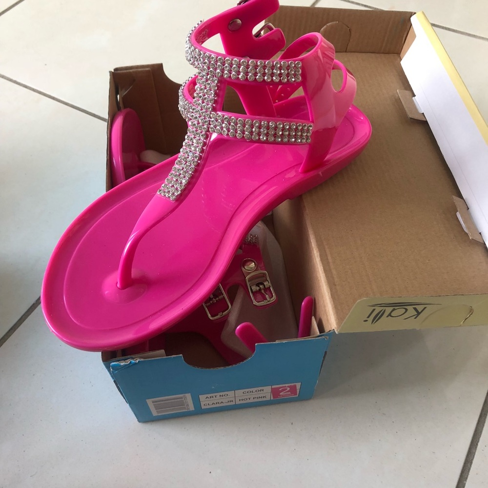Girls hot pink jelly sandals