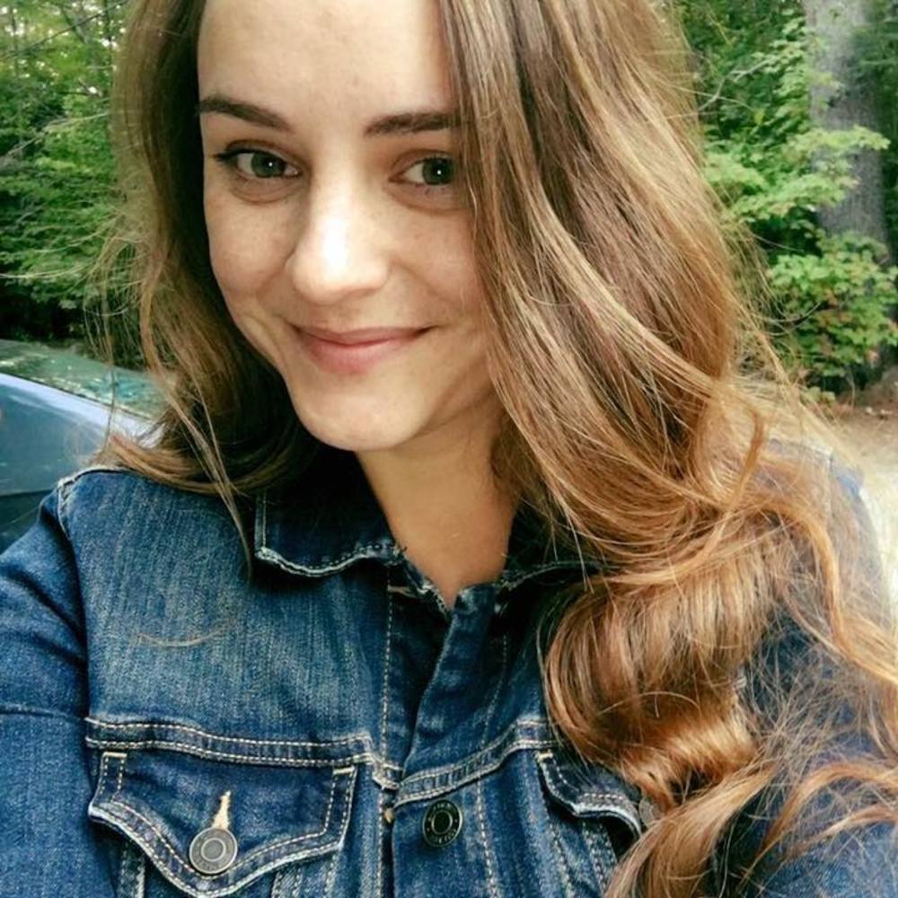 Meet your Posher, Maria