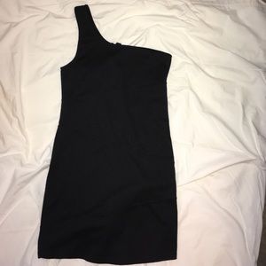 1 shoulder bodycon dress