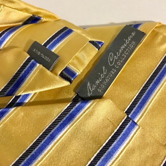 Daniel Cremieux Signature Collection 7 Fold tie - Picture 3 of 3