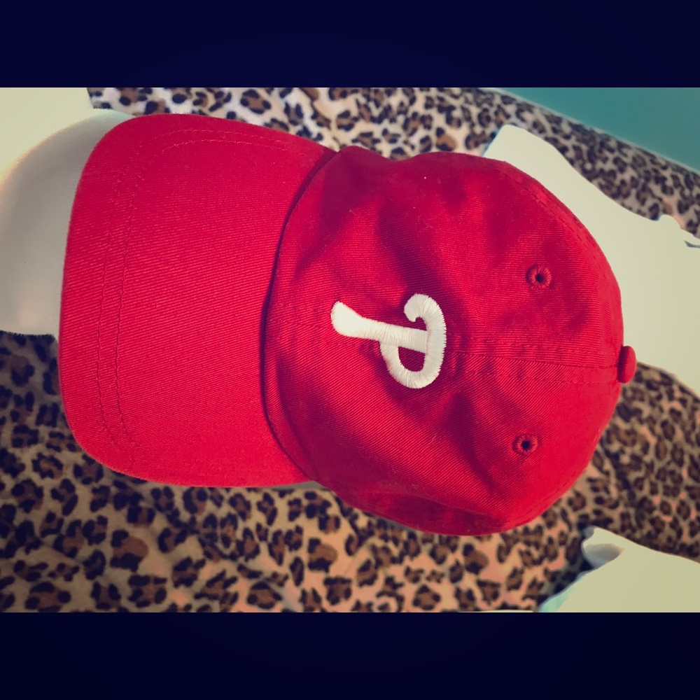 Philadelphia Phillies Adjustable Hat
