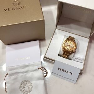 Men’s Gold Versace Watch