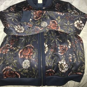 Cute Abercrombie floral bomber jacket!! NEVER WORN