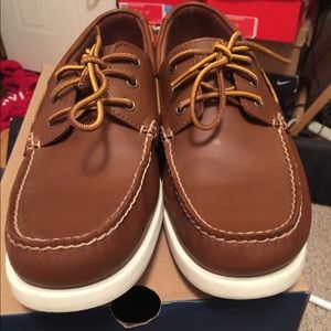 American Eagle Outfitters boat shoes