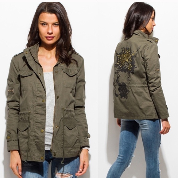 Last 1! 💕HP 💕Studded Utility Jacket - Picture 2 of 3