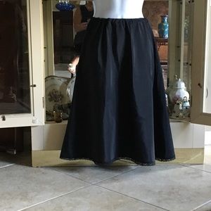 VINTAGE  LINGERIE BY GEORGE HATAB BLACK HALF-SLIP