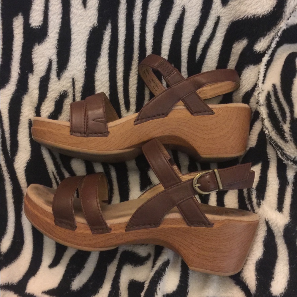 Dansko size 40
