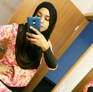 Meet your Posher, Ayan