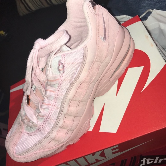 AirMax - Picture 4 of 5