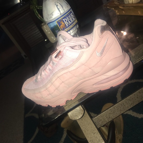 AirMax - Picture 5 of 5