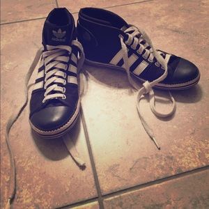 Adidas originals sneaker