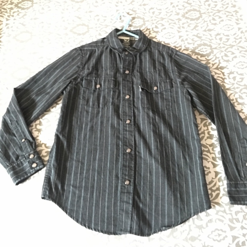 Boys black and grey snap shirt.