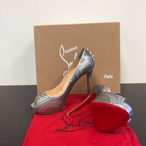 CHRISTIAN LOUBOUTIN Suellena Laser-Cut