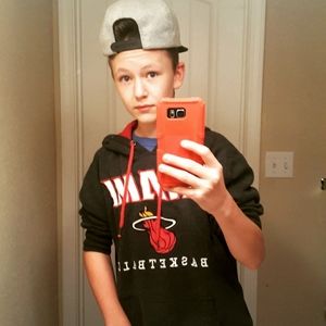 Meet your Posher, Devon